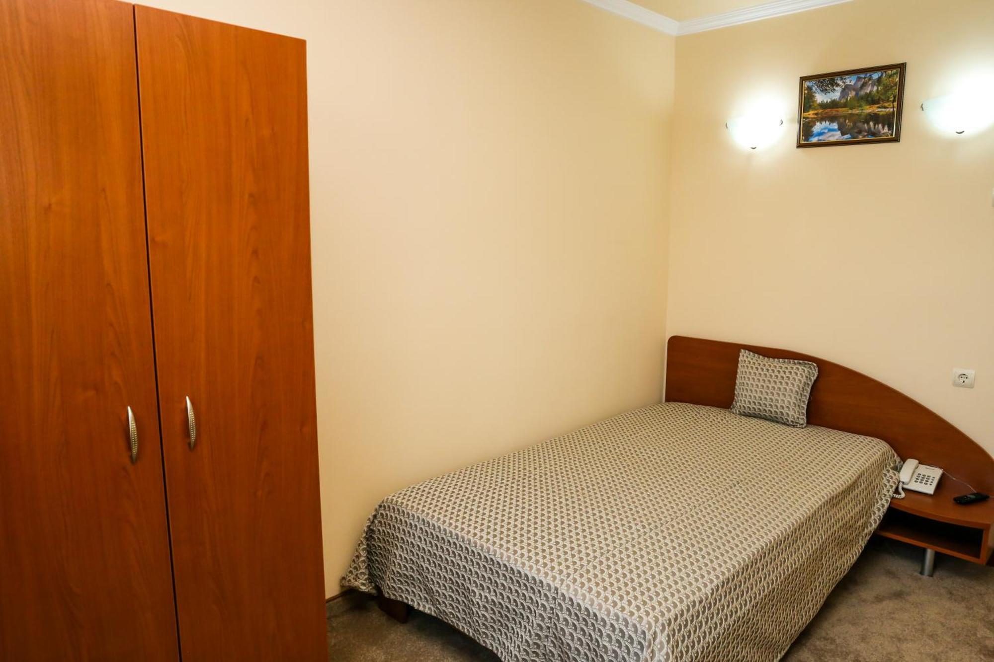 Hotel Bulgaria Kurdzhali Room photo