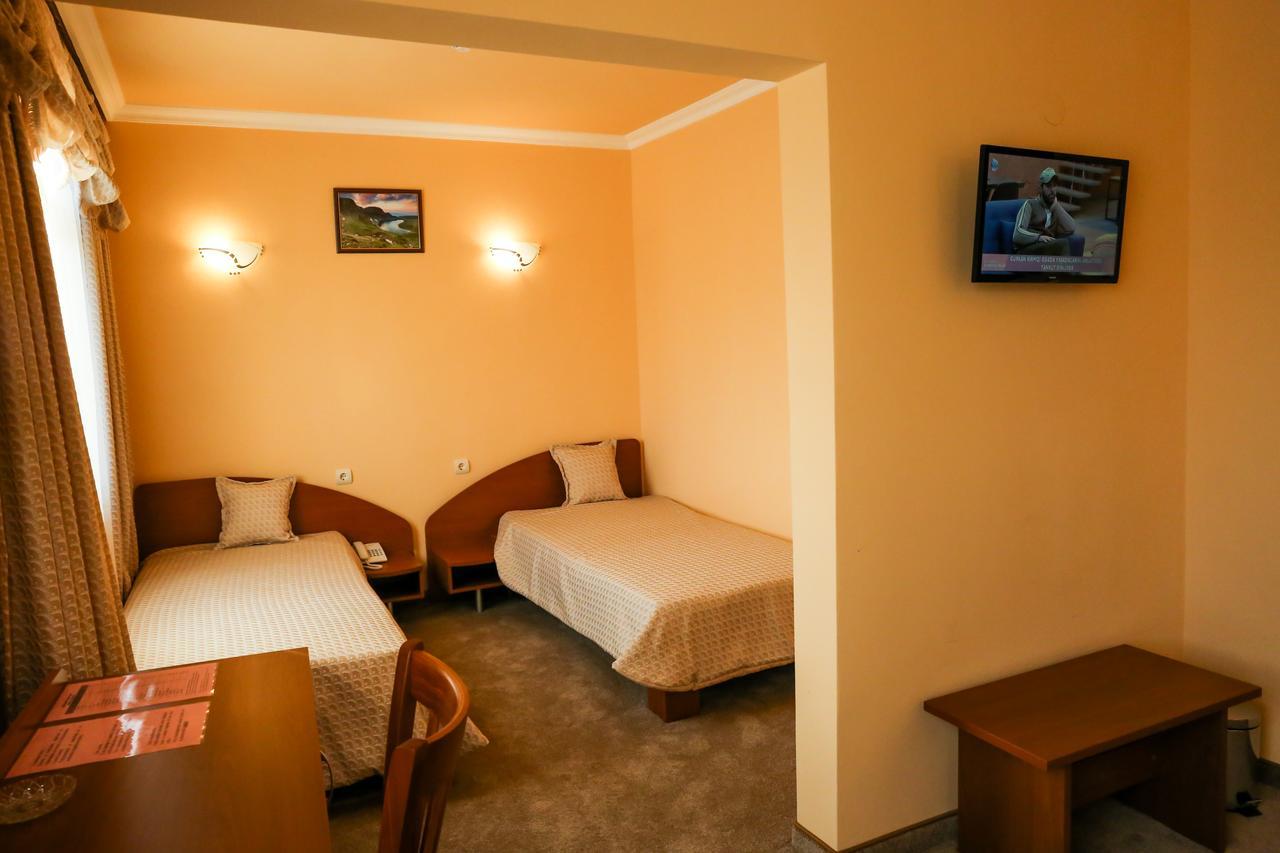 Hotel Bulgaria Kurdzhali Exterior photo